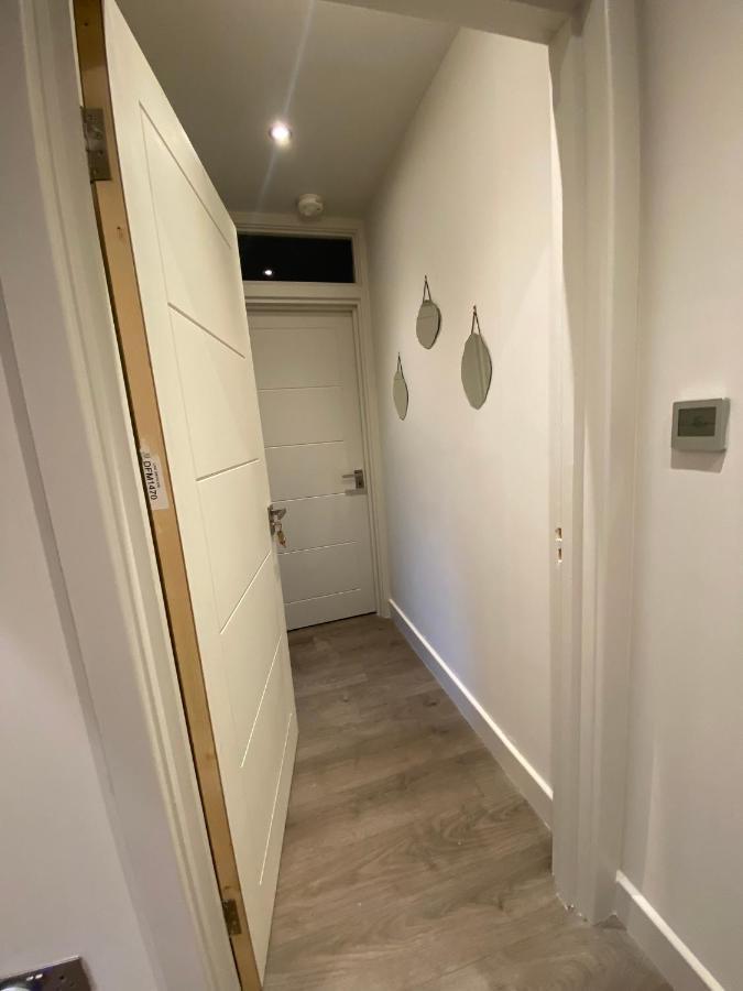 Quiet North London - 2 X Double Bedrooms - Close To Station And 20Mins Central London Totteridge Bagian luar foto