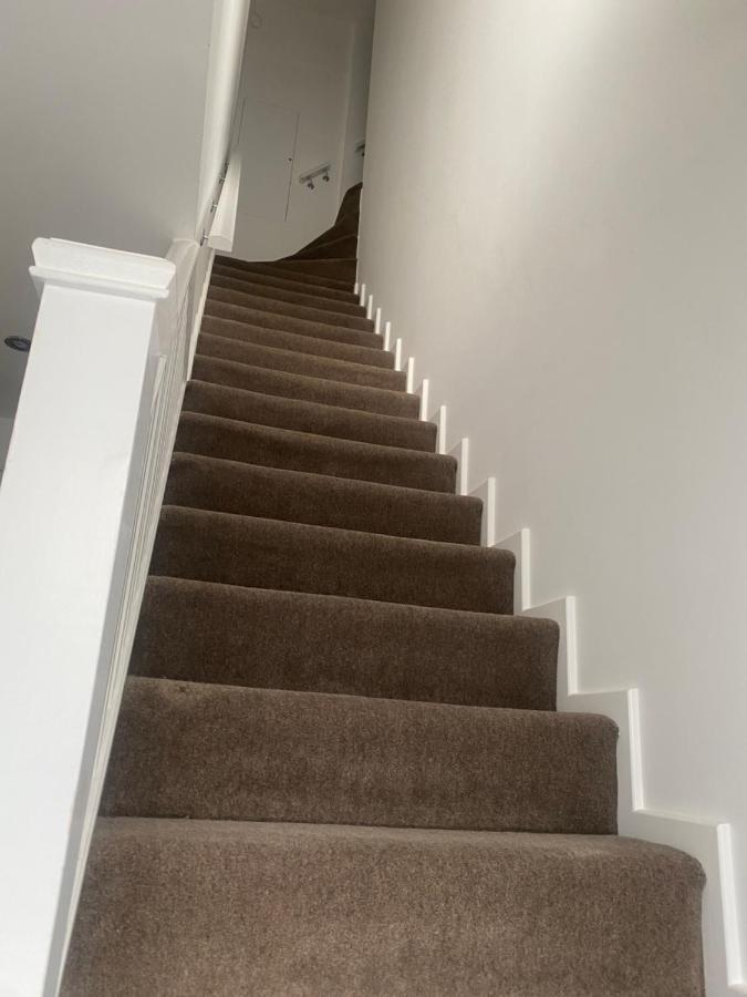 Quiet North London - 2 X Double Bedrooms - Close To Station And 20Mins Central London Totteridge Bagian luar foto